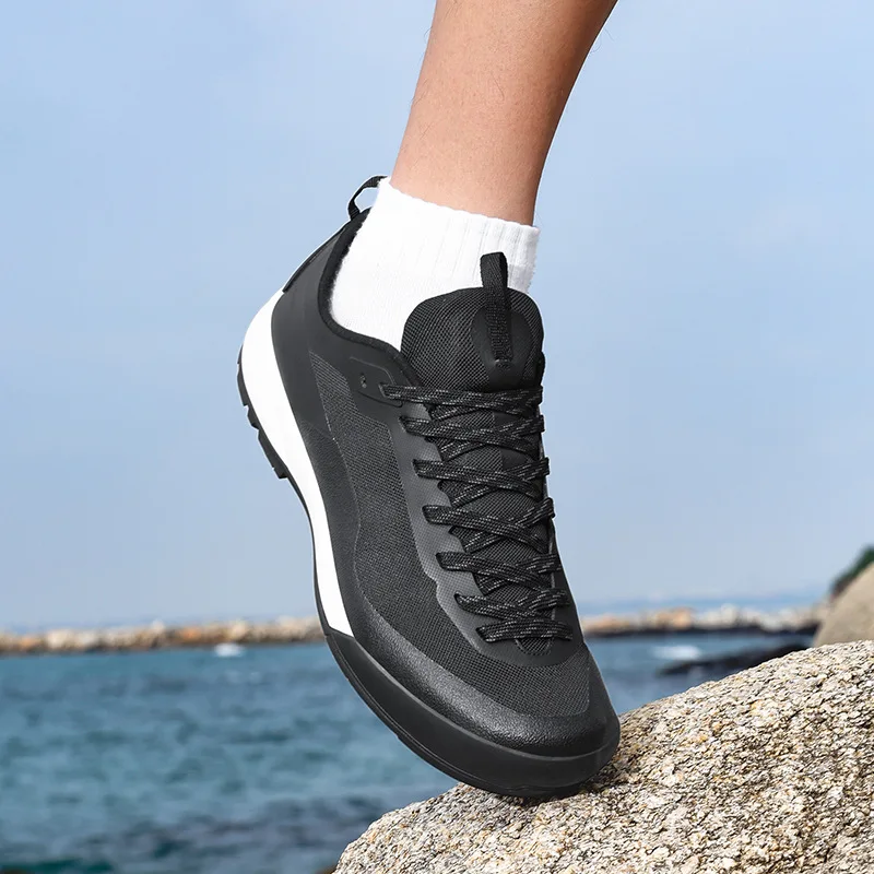 New Bestseller Unisex Breathable High-Quality Durable Anti-Slip Walking Shoes Strong Grip Shoes Excellent