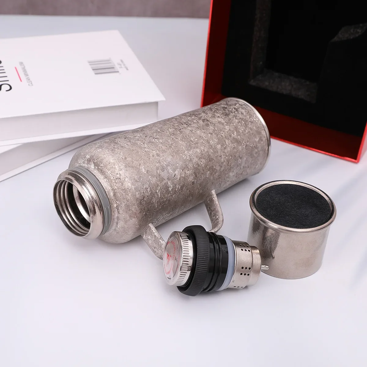 600ml Pure Titanium Water Bottle High End Business Gift Insulated Water Bottle Double Wall Vacuum Cup Keeps Hot or Cold