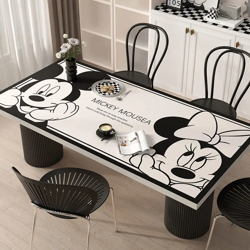 Nappe de table à manger créative de dessin animé mignon Disney, tissu de bureau étanche et résistant à l'huile, table basse, virus, décoration de la maison