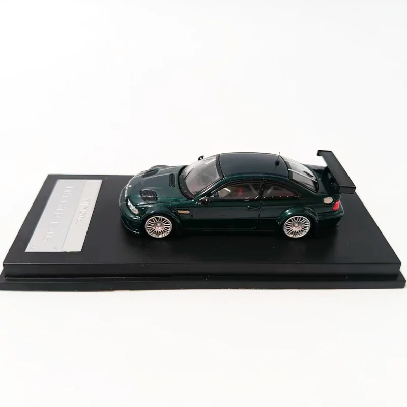 MJ Diecast Scala 1:64 M3 GTR E46 Serie 3 Auto sportiva a due porte Modello di auto in lega Ragazzo da collezione Souvenir Regali di festa Display