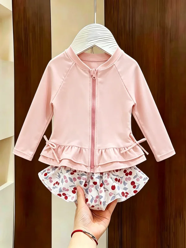 

Girls' Summer New Comfortable Long Sleeve Sunscreen Swimsuit Casual Two-Piece Swimming Set Cute Leisure Design Cotton Material