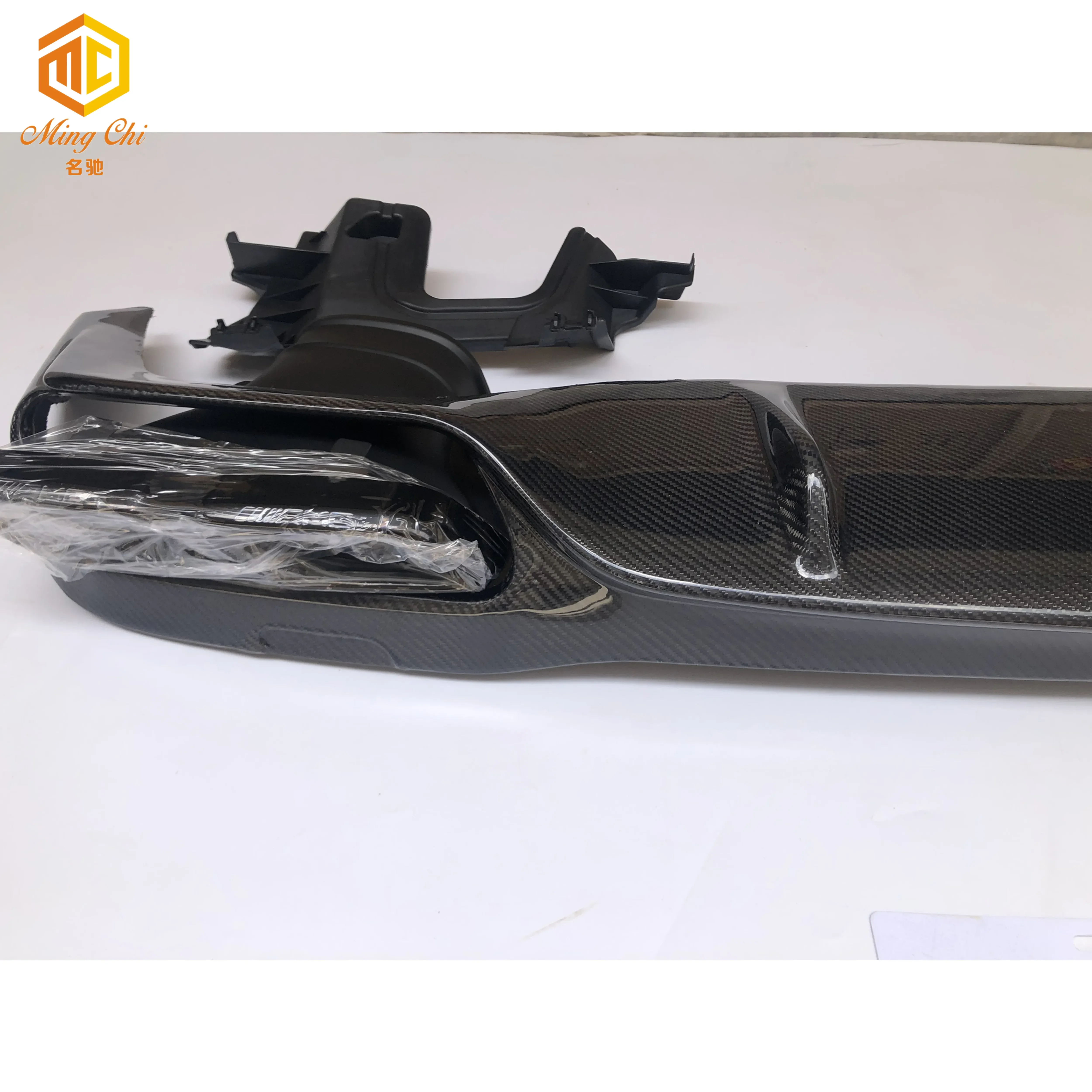 E63 carbon fiber rear diffuser rear bumper diffuser for E-class W213 E63