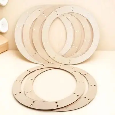 

6Pcs Wooden Hoops for Crafts Round Wreath Frame DIY Decorative Ring Wood Made Form for Christmas Bedroom Wall Decor