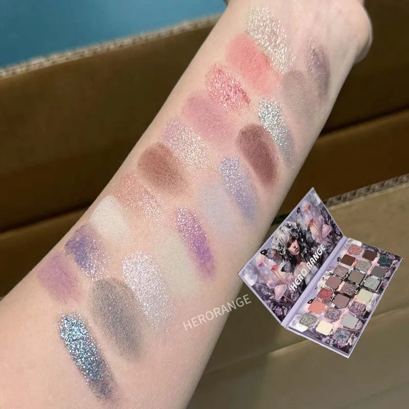 Paleta Cieni do Powiek HERO RANGE Purple 21 Cold Moon Earth Color, Codzienny Brokat, Efekt Flash, Szary Smoke, Wodoodporny