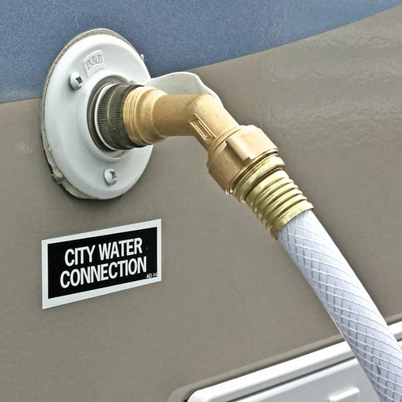 

Garden Corner Connector 3/4 Inch Internal and External Thread Brass Elbow Irrigation System Connections To A Water Pipe