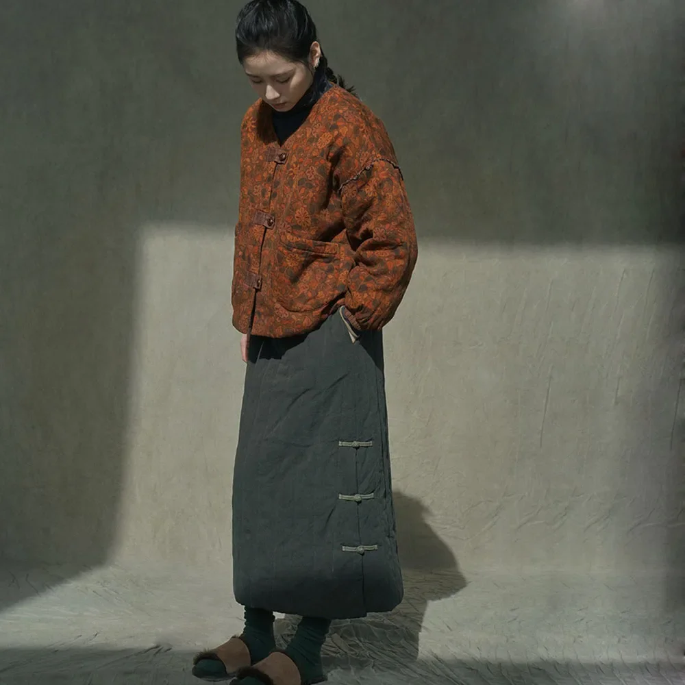 Ländlicher Digitaldruck aus Baumwolle, lockerer kleiner, mit Baumwolle gefütterter Mantel, Damen-Vintage-Vorderseite, offener V-Ausschnitt, Knopf, kurze, gesteppte, warme Jacke