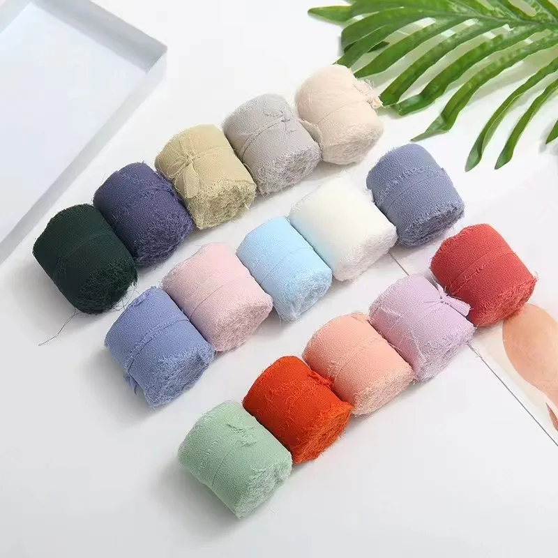 1 Rolle 5 m * 4 cm ausgefranstes Satin handgemachtes Chiffon-Seidenband für Hochzeitseinladung, Blumensträuße, Geburtstagsfeier, DIY-Dekoration, Geschenk – Detail 5