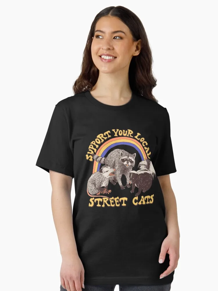 

Cute Little Raccoon Graphic Print Summer Luxury Brand Pure Cotton Men's and Women's T-shirt Short Sleeve Street Fashion Trend
