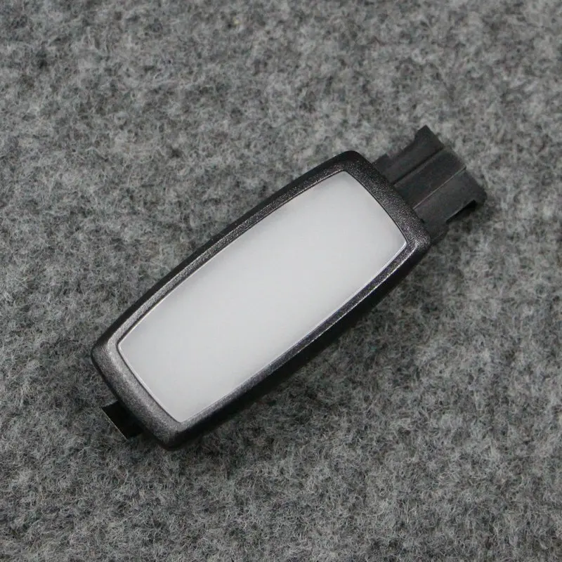 Apply to Tiguan MK2 TERAMONT Superb LED sunshade light Makeup mirror light Reading light Ceiling light