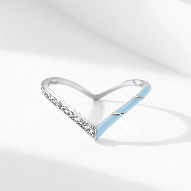 S925 Sterling Silver Letter V-shaped Blue Diamond Ring for Women with European and American Cross-border Personality