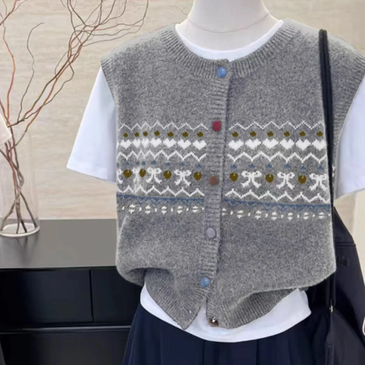 Retro Jacquard Knitted Cardigan Vest Women's Fall/Winter Cashmere Round Neck Lazy Wind Loose and Casual Stacked vest