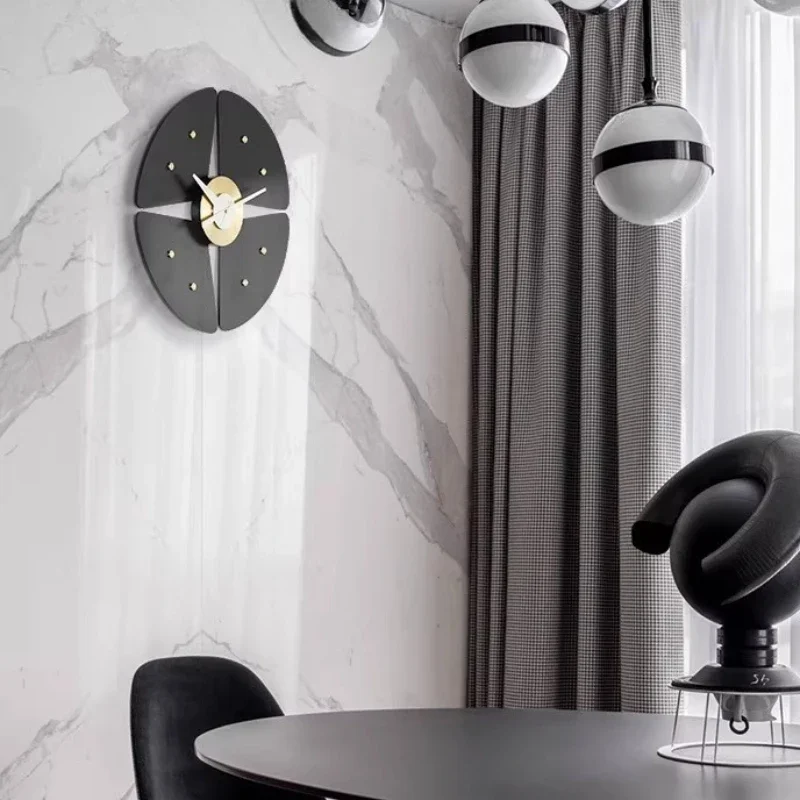 Creative Wall Clock Modern Silent Wall Clock Nordic Minimalist Household Hanging Clocks Living Room Decoration Accessories