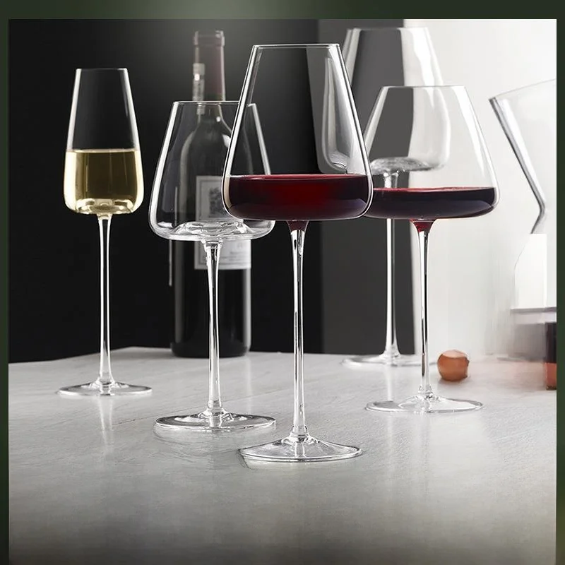 

Handmade Ultra-Thin Crystal Burgundy Wine Glasses Large Capacity Footed White Wine Glasses for Home Use High Quality Drinkware