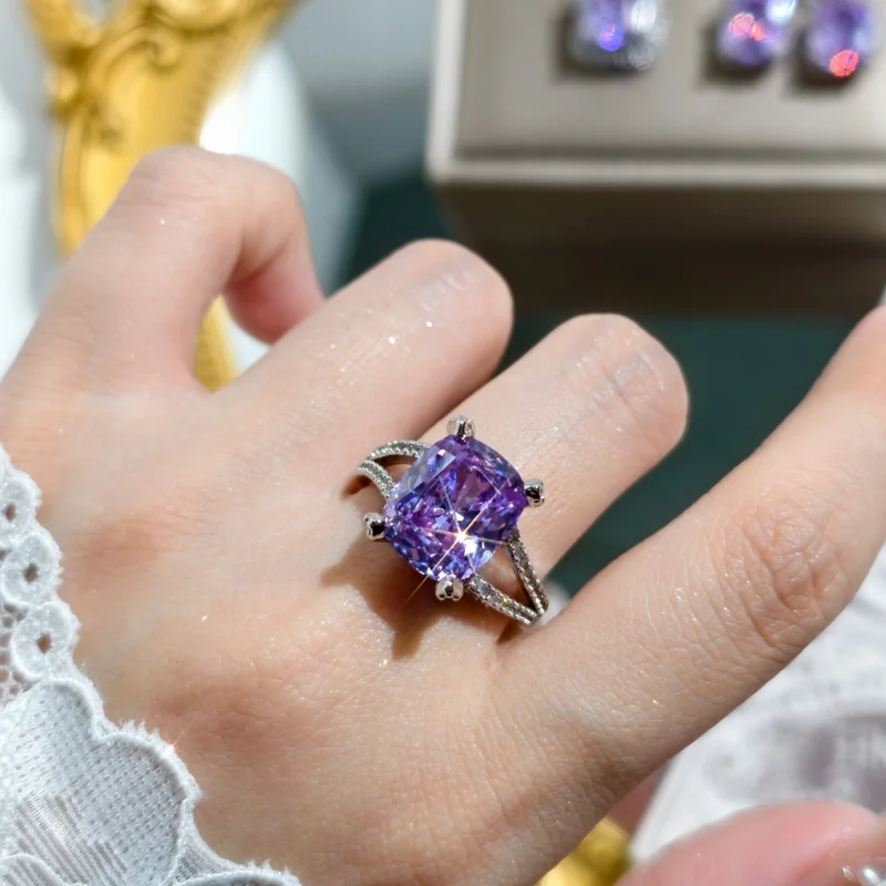 Starry Sky Cut Purple Lithium Fluorescent Light Color-Changing Elegant Full Diamond Open Ring Women's Pendant Earrings Three-Pie