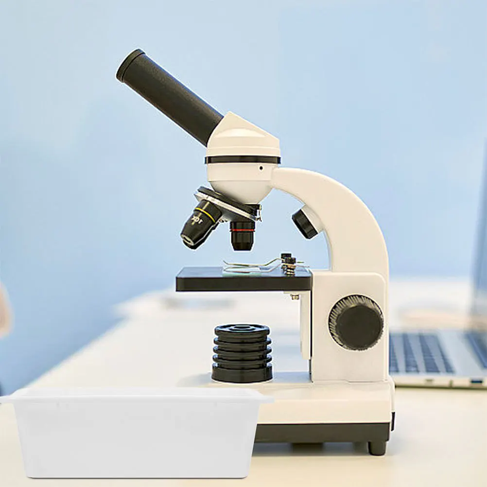 4 szt. Plastikowe prostokątne tacki laboratoryjne, odpornych na rozpryskiwanie, do organizacji środków chemicznych w laboratorium, do nauczania, badań i eksperymentów chemicznych.