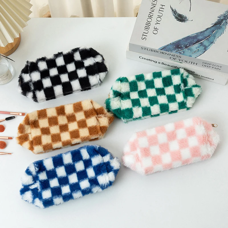 Korean Plush Plaid Pencil Case Checkerboard Plush Storage Bag Travel Cosmetic Bag Multifunction Stationery Pouch For Girl Gifts