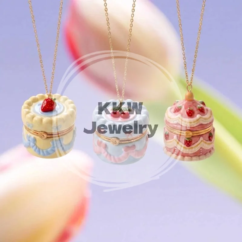 Fashion Oval Cake Pendant Necklace Opening Closing Box Necklace Strawberry Cherry Cake Shaped Necklace Christmas New Year Gifts