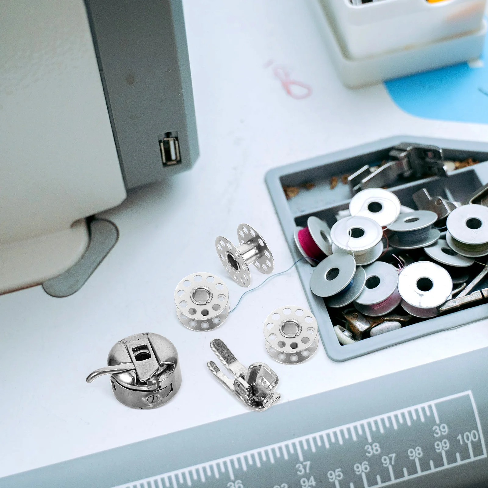 

1 Set Of Sewing Machine Bobbin Case Replacement Metal Bobbins For Craft Diy Small Portable Thread Accessories Universal Sewing