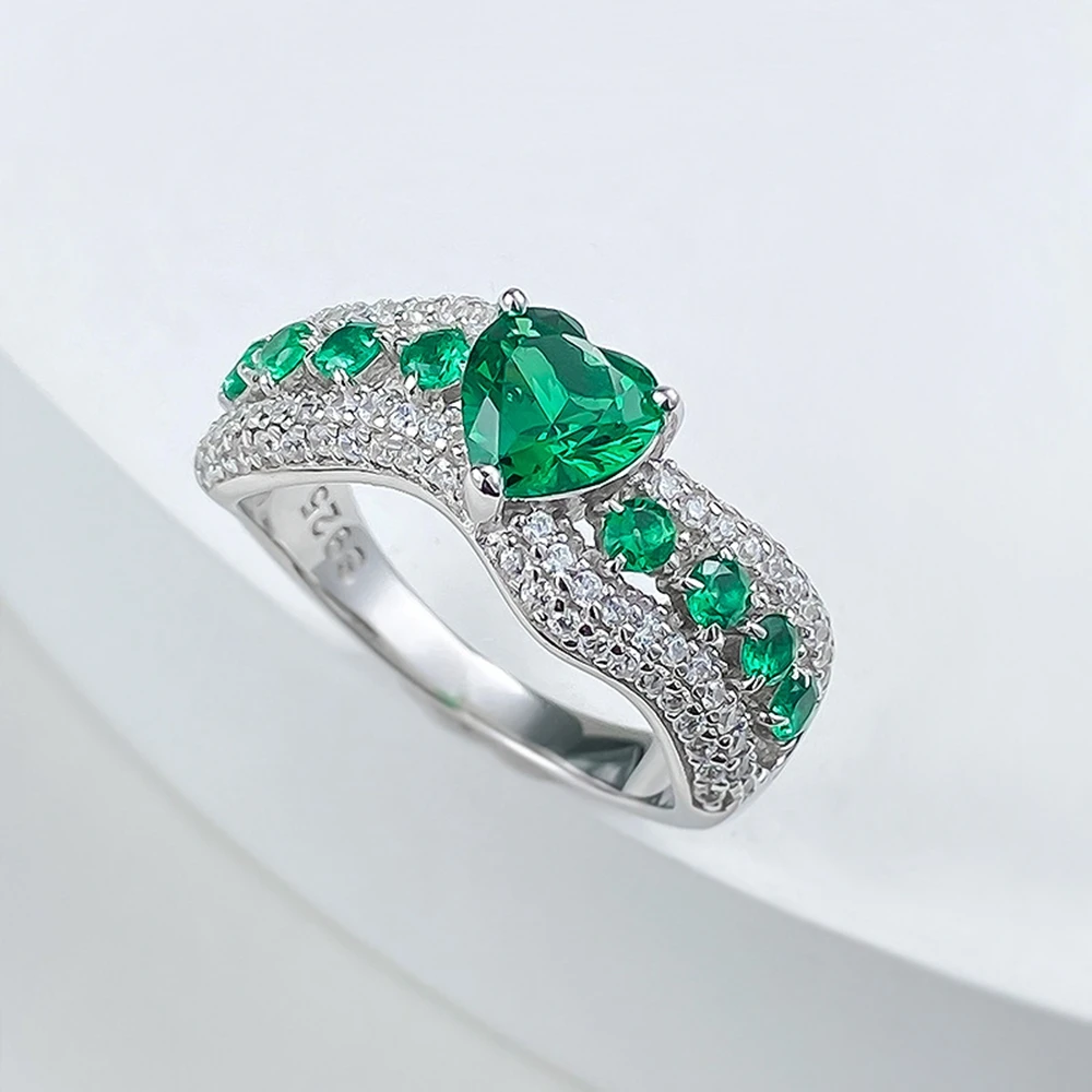 Vinregem 6 MM Heart Cut Emerald High Carbon Diamond Gemstone 100% 925 Sterling Silver Wedding Party Ring Fine Jewelry Wholesale