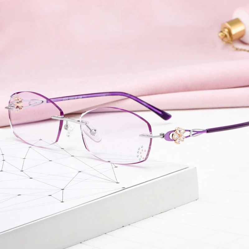 

Luxury Design Women Rimless Eyewear Crystal Gradient Coloed Lenses Ultraviolet Rays Myopia Hyperopia Glasses Frame