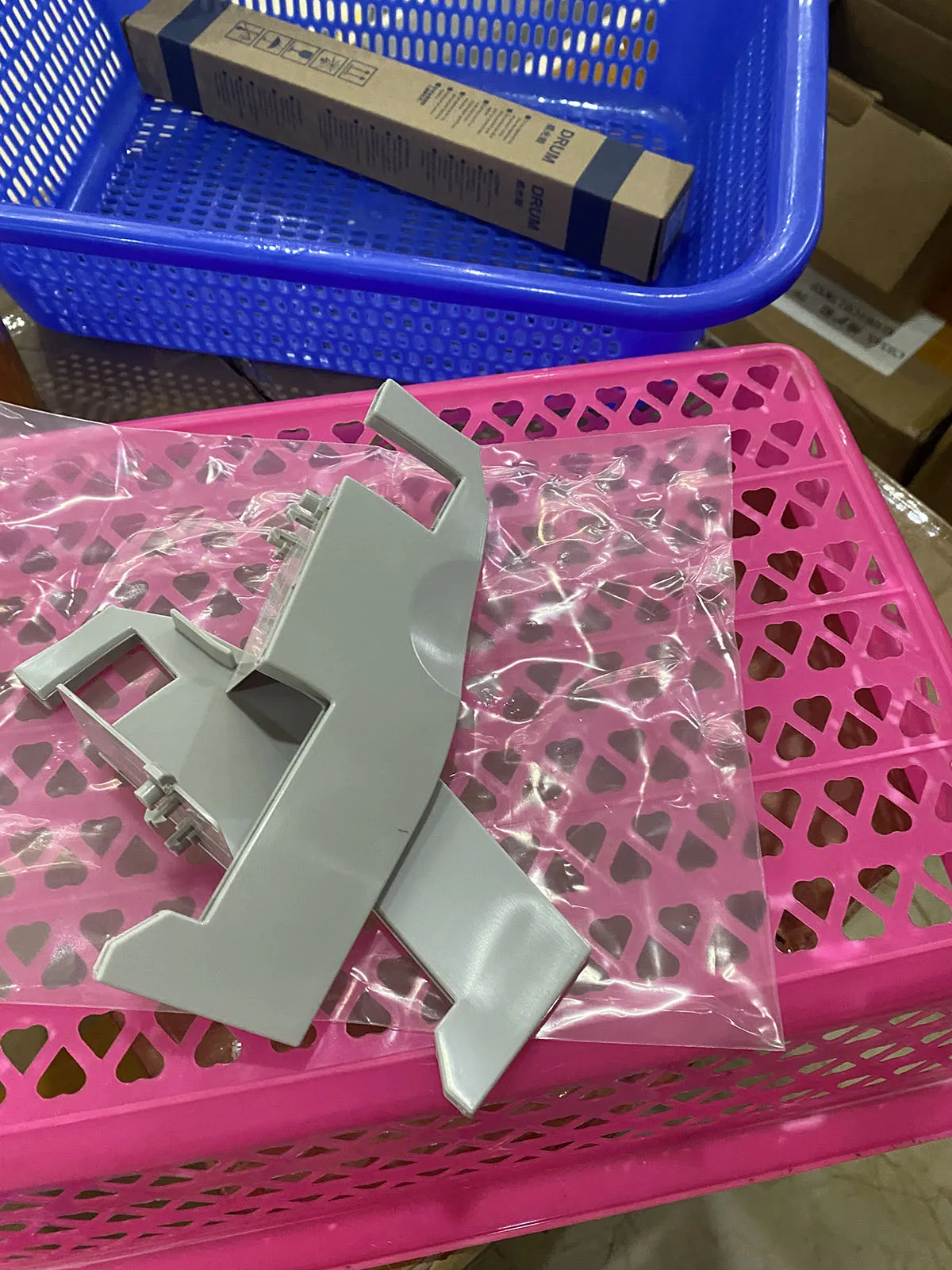 

1set Tray Fifth Guide for Xerox 700 700i 550 560 570 C75 J75 C70 C60 7780 V80 V180 Paper Tray Copier Spare Parts