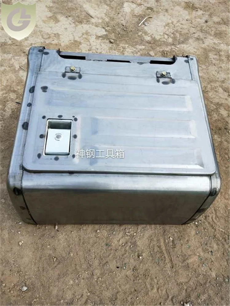 Spare parts toolbox for excavator without paint lock