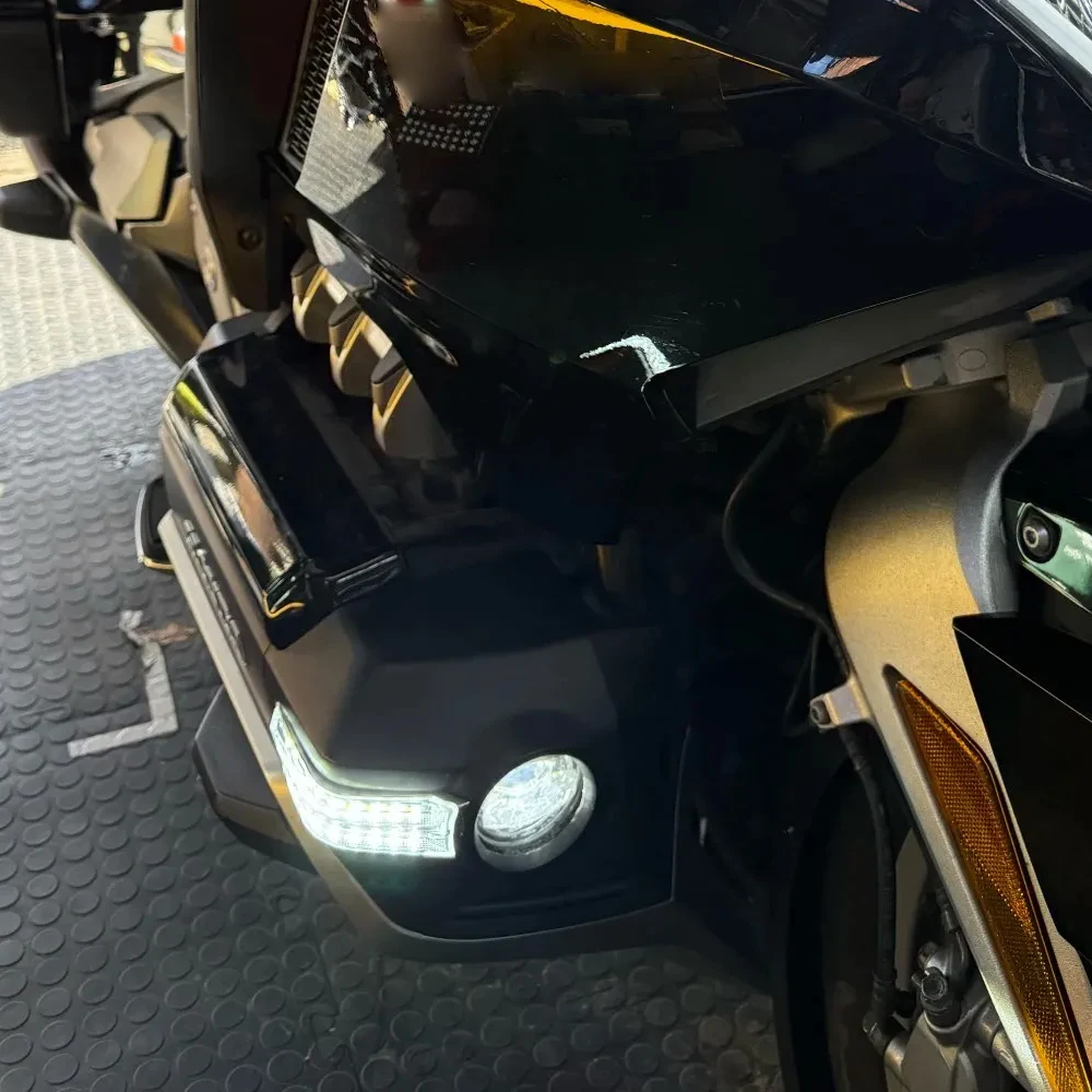 혼다 골드윙 1800 DCT F6B 골드윙 투어 2018-2025용 안개등 전면 트림 카울 LED 방향지시등 보조 주행등