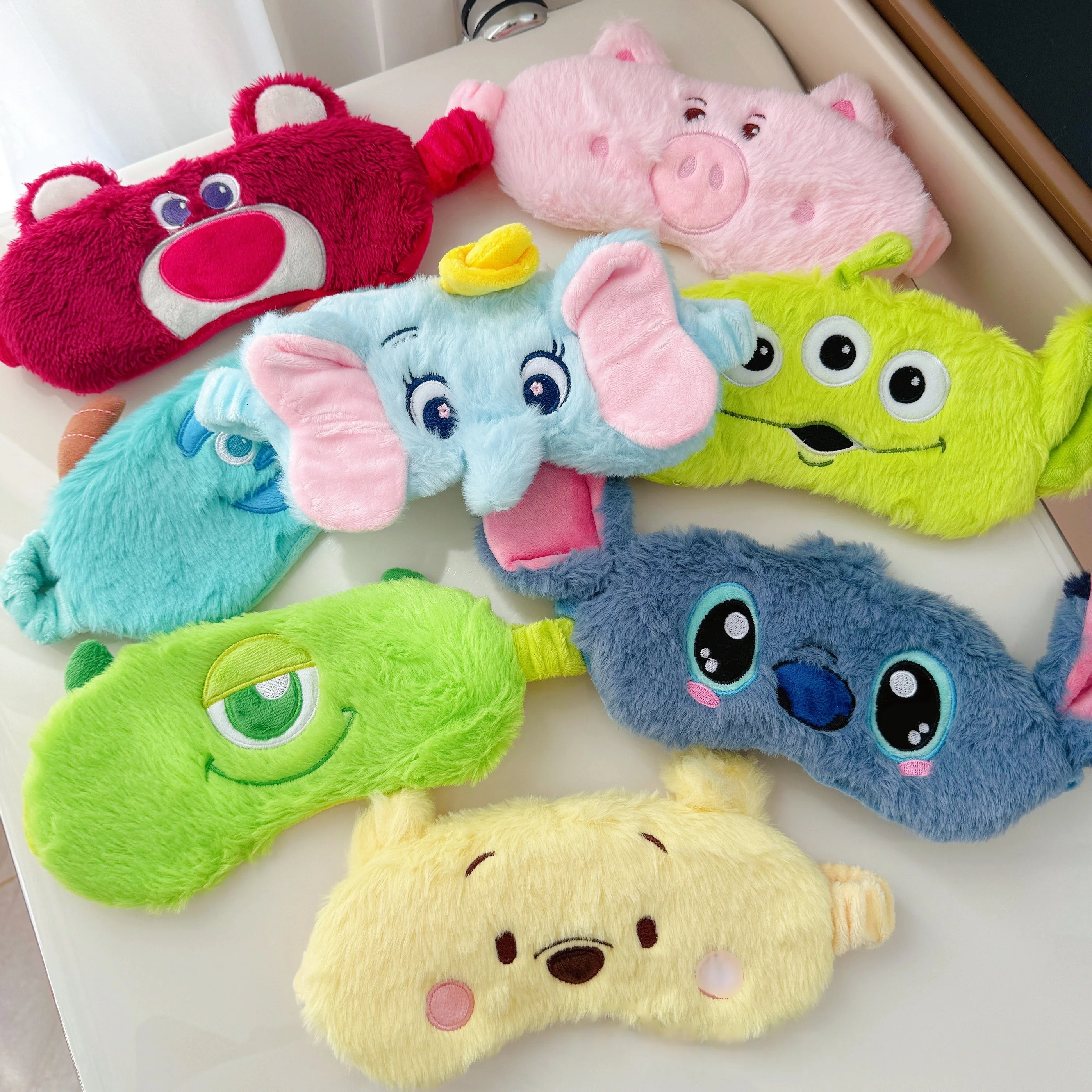 Cartoon Eyeshade zum Schlafen Lotso Hamm Augenklappe Schattierung Dumbo Stitch Augenklappe Mädchen Reisen Entspannen Abdeckung Augenmaske Gesundheit
