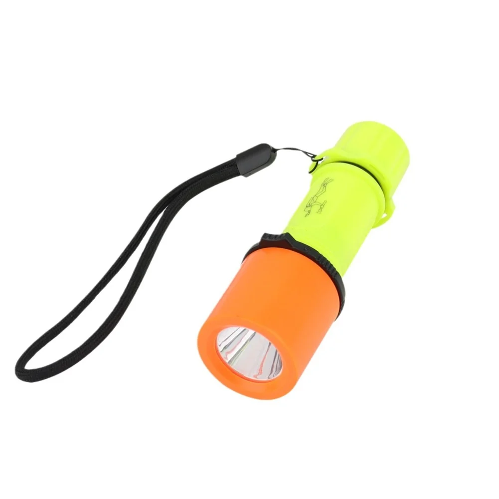 

LED Flashlight for Diving and Outdoor Use Waterproof up to 100m Depth LED Bright Light 3 Modes Green ABS 12x4x3cm