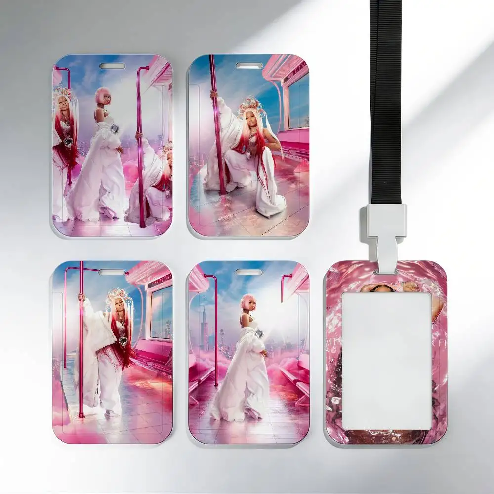 

Nicki Minaj Pink Friday 2 — высококачественная пленка для четкого отображения деталей удостоверения личности на держателе карты.