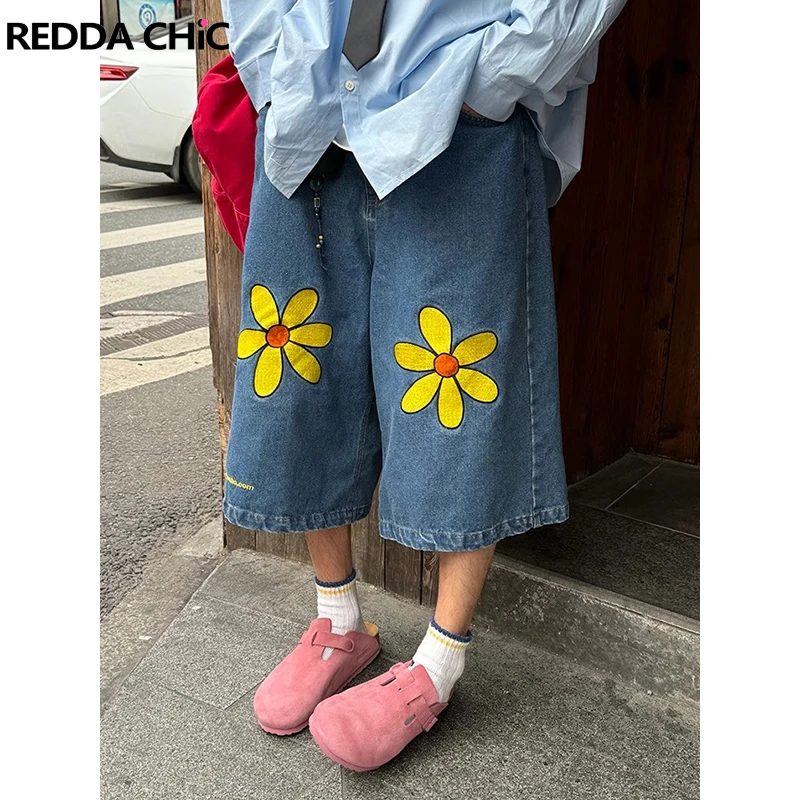 REDDACHiC Summer Daisy Print Denim Shorts Men Aesthetic Y2k Casual Wide Pants Cropped Jeans Low Rise Baggy Jorts Vintage Clothes