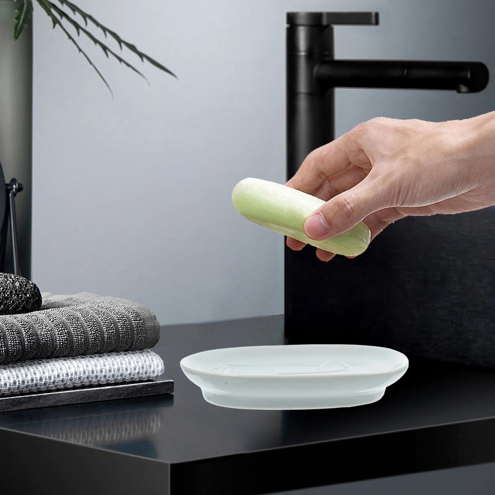 

Ceramic Soap Dish Simple Design Practical Bathroom Soap Rack Holder Storage Box Tray Bathroom Accessory Storage Holder