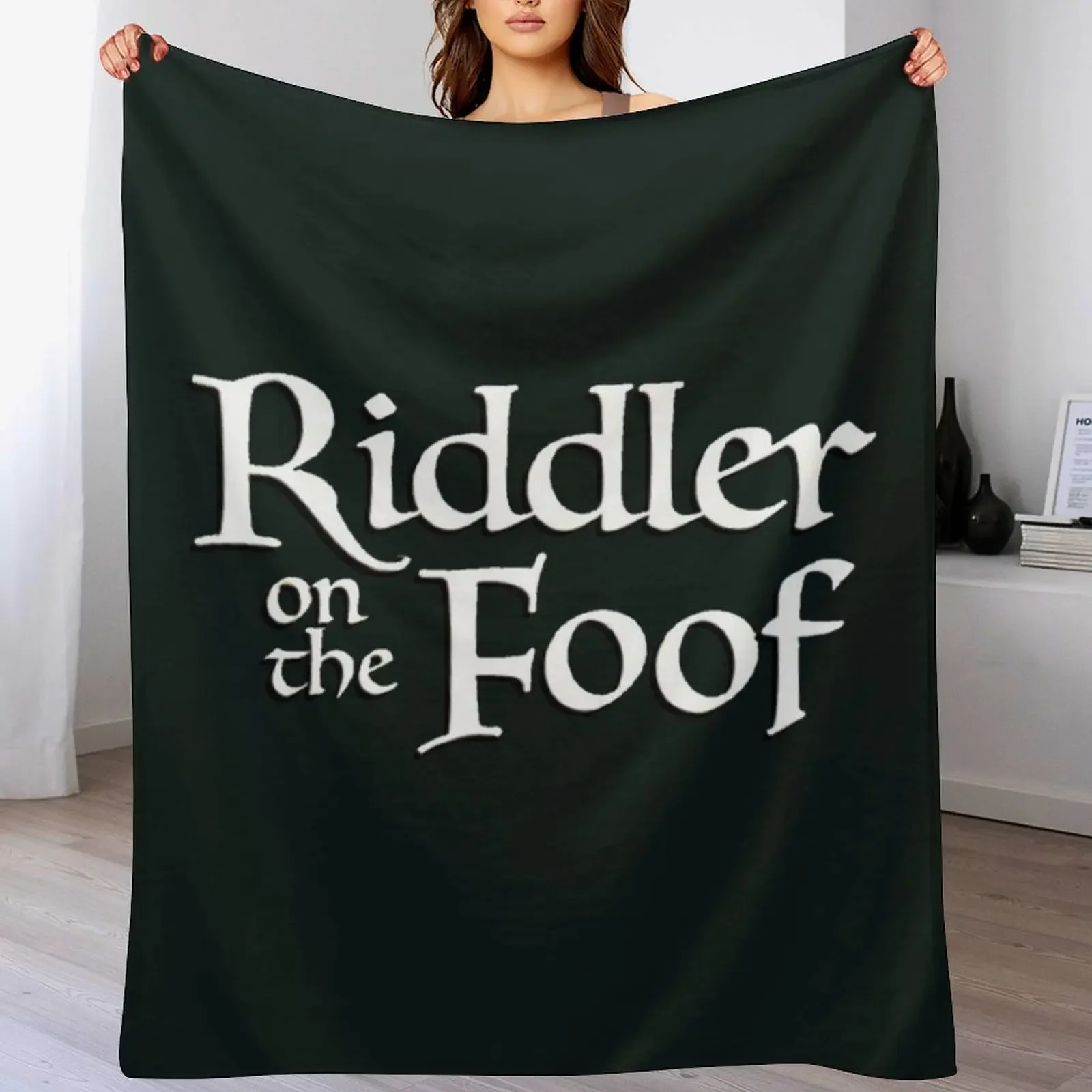 

Riddler on the FoofThe Baggie Men CollectionTesni Alys Designs Throw Blanket Multi-Purpose anime Thermal Sleeping Bag Blankets