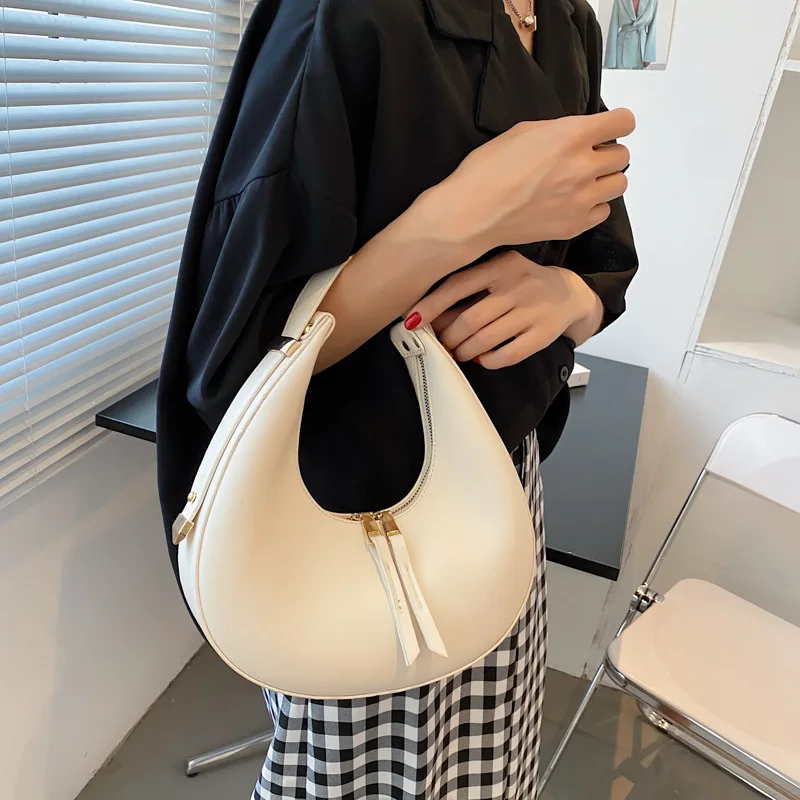 Luxury Half-moon Underarm Bag for Women PU Leather Shoulder Bag Autumn Winter Crossbody Bag Fashion Armpit Handbag and Purse