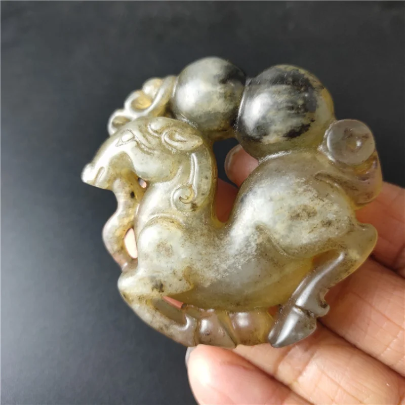 Supply Antique Xiuyan Jade Distressed Crafts Horse Back Calabash Pendent Gourd Jade Pendant