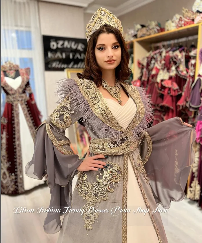 Aangepaste luxe paarse trouwjurk kristal applicatie kralen borduurwerk veren bruidsjurk formele avondjurk verlovingsjurk