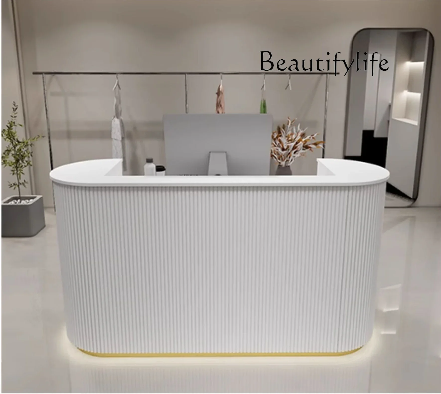 a Small Shop Bar Table Clothing Store Beauty Salon Front Desk Reception Counter