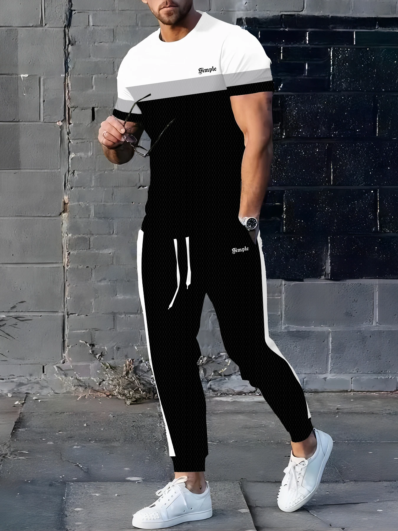 

The new men's set for summer features a smile printed quick-drying breathable casual sportswear