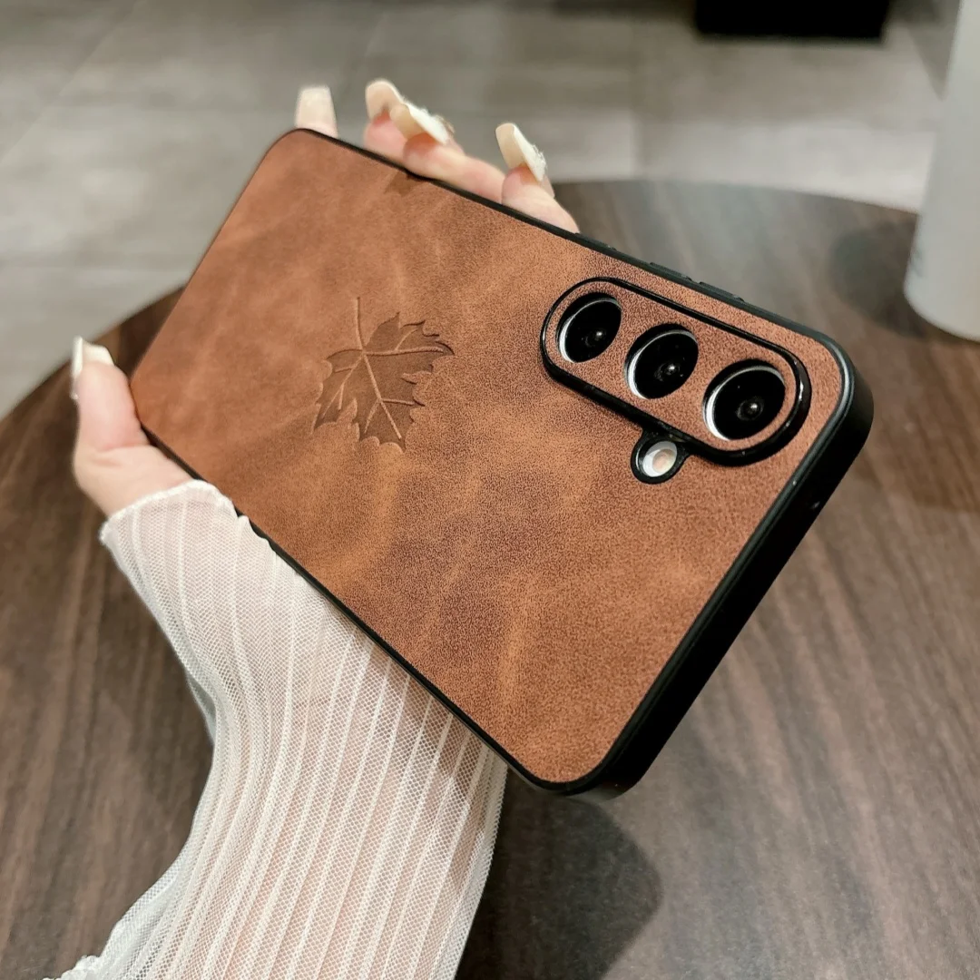 Retro Maple Leaf Pattern PU Leather Phone Case For Samsung Galaxy A56 A36 A26 A16 A55 A54 A53 A52 A35 A34 A25 M12 Silicone Cover