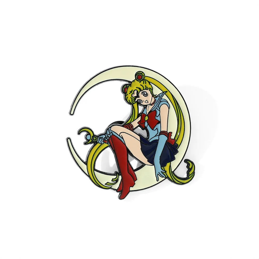 

Kawaii Badges Sailor Moon Pins Manga Brooches Japanese Anime Pendant for Backpack Clothing Lapel Cosplay Toy Gift