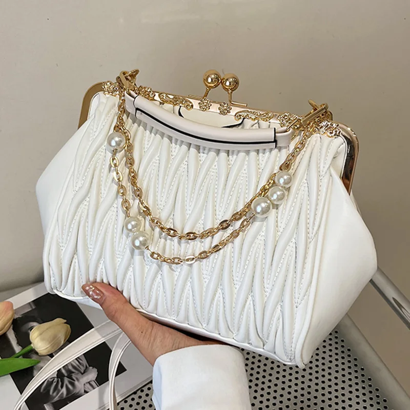 Fashion Women Chain Shoulder Bags Kiss Lock Shell Clip Crossbody Bags Female Chic Crossbody Bags Prom Clutch Handbags And Purse