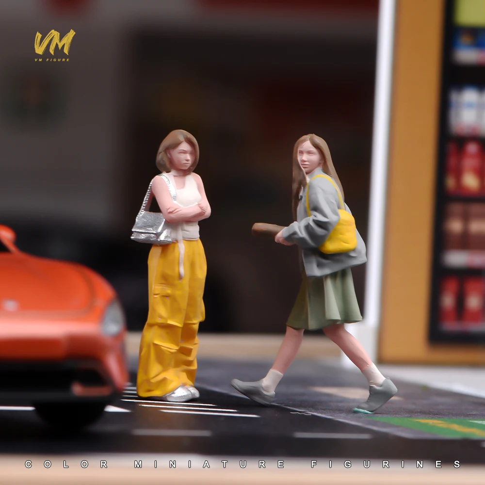 Bemalte Miniaturfigur 1/64: Sonniges, hübsches Mädchen im Bikini – Schönheit für die urbane Landschaftsgestaltung – Requisiten für Modellfahrzeuge und Deko-Puppen – Detail 1