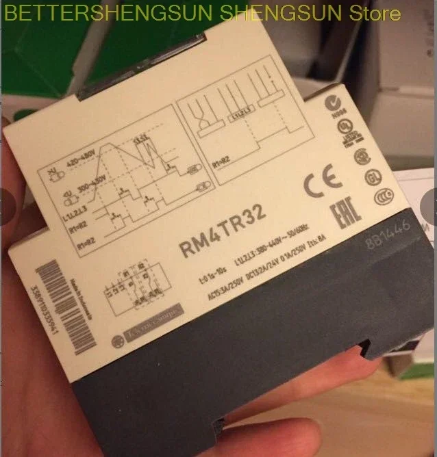 three phase power supply control relay RM4TR32 phase sequence protector