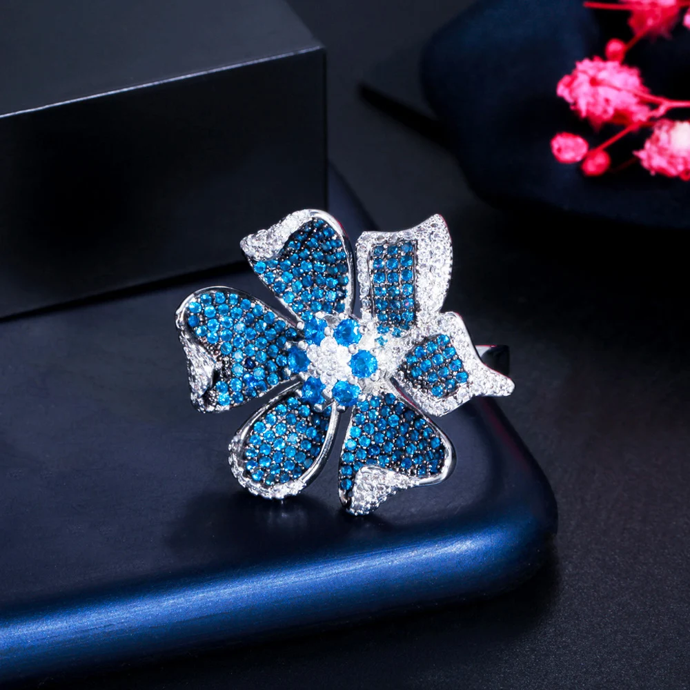 ThreeGraces Aesthetic Blue Cubic Zirconia Adjustable Size Extra Large Flower Ring for Women New Fashion Daily Party Jewelry R181