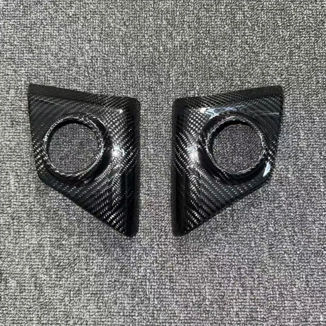 

Motorcycle Accessories 3K carbon fiber fuel tank corner protection slip fast For YAMAHA MT09 SP MT09 MT-09 2024 2025 2026