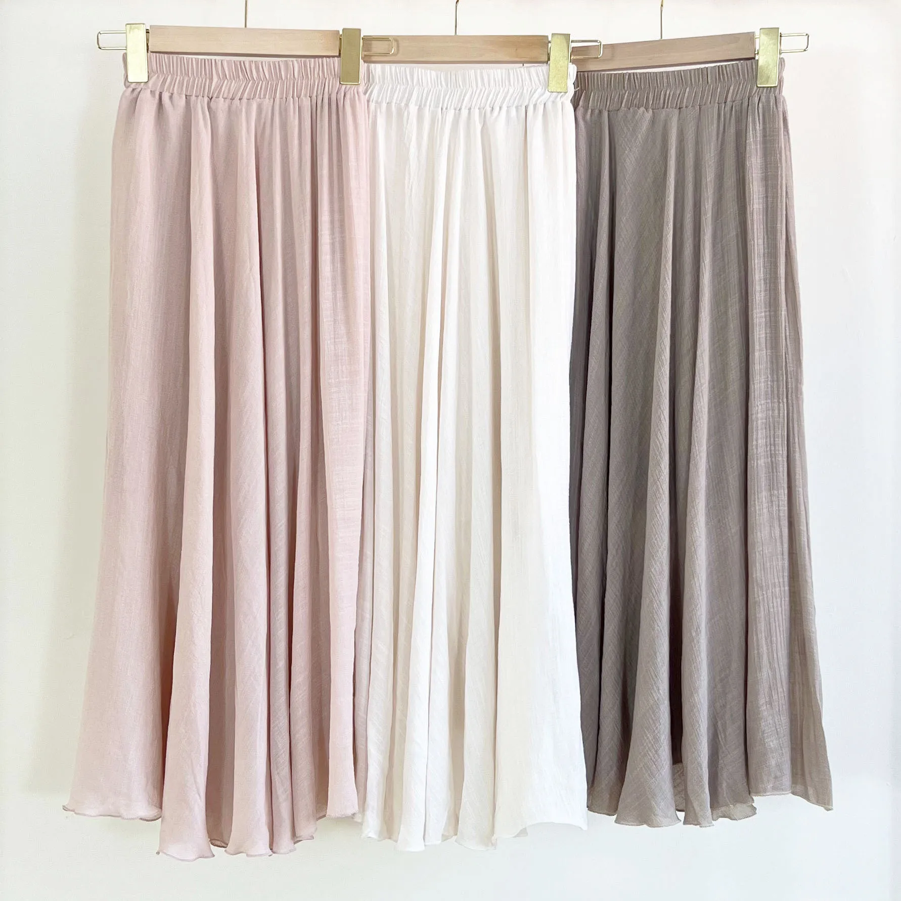 New Solid Color Drape Cotton and Linen Pendulum Temperament Elastic Waist Gentle Wind Atmosphere Long Dress 2025