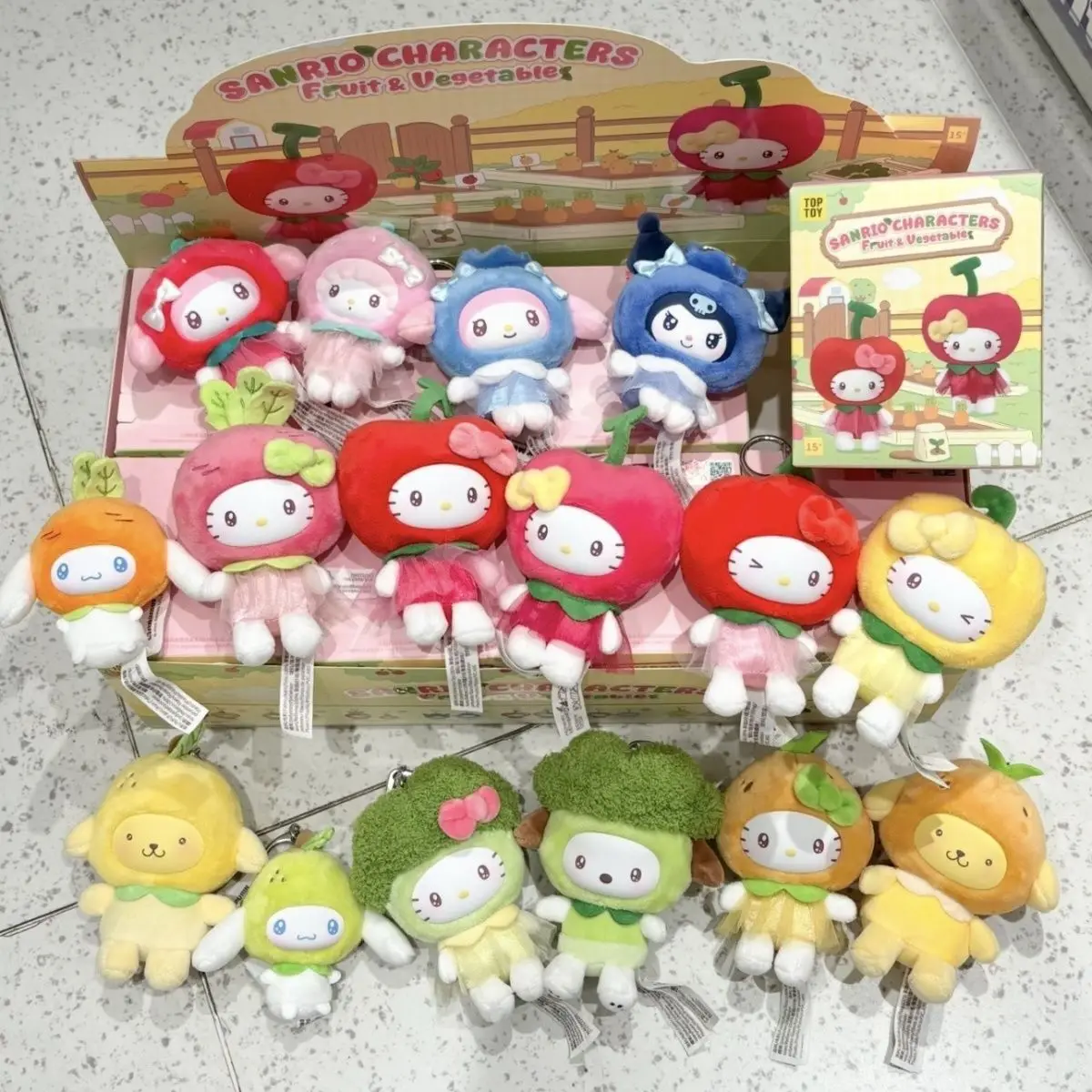 

Оригинальная мини-подвеска-сюрприз Sanrio из серии «Фрукты и Овощи» в виде куклы Hello Kitty, трендовая игрушка, подарок для девочки