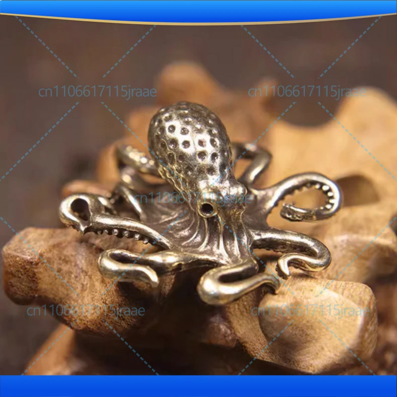 Bronze Octopus Figurine Tea Pet Desktop Decoration Eight Directions Fortune Copper Antique Gift Collectible Sea Creature Design