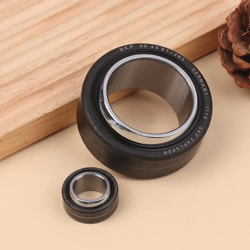 ตลับลูกปืนแบบข้อต่อเรเดียล SKF รุ่น GE15 17 20 25 30 35 40 2RS เพื่อการเคลื่อนที่เชิงเส้นที่มั่นคง