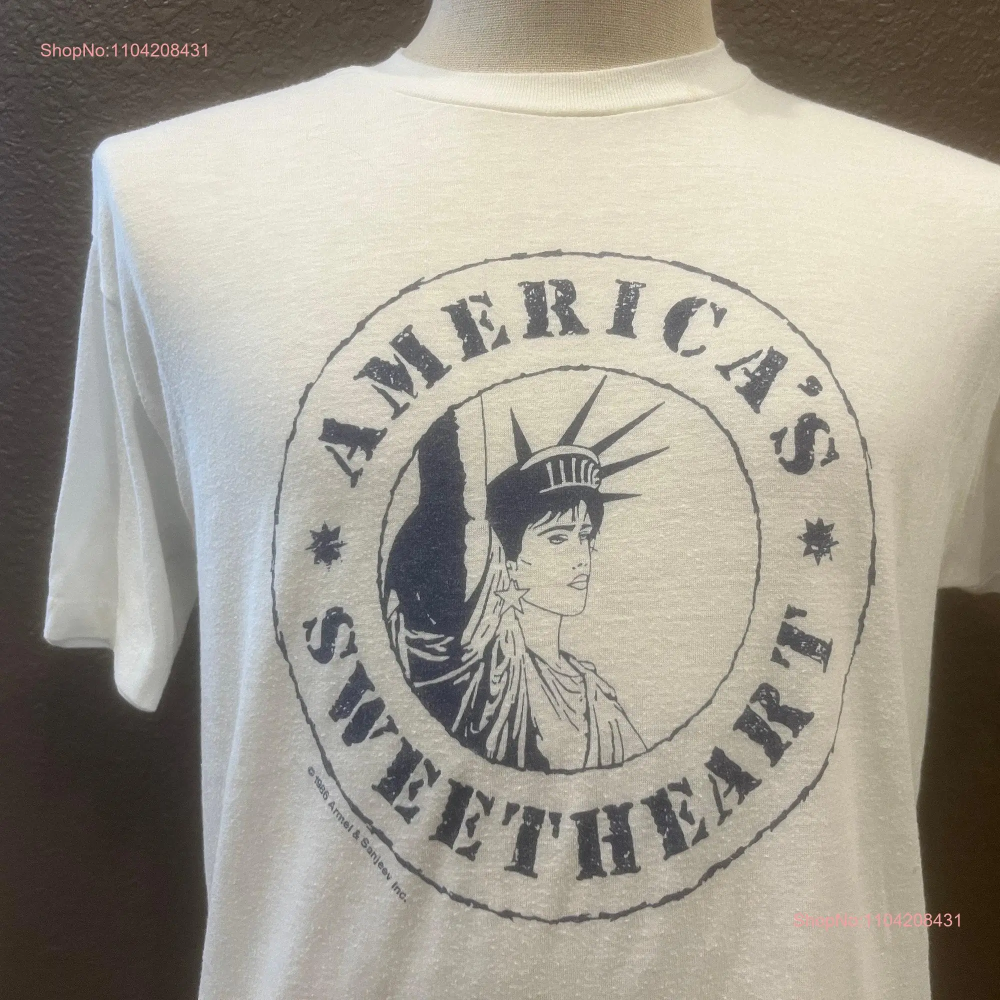 Vintage 80's America's Sweetheart New York City Statue Of Liberty Tourist White T Shirt Size M long or short sleeves